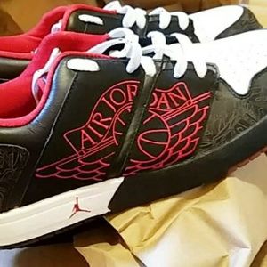 Jordans men size 7.5